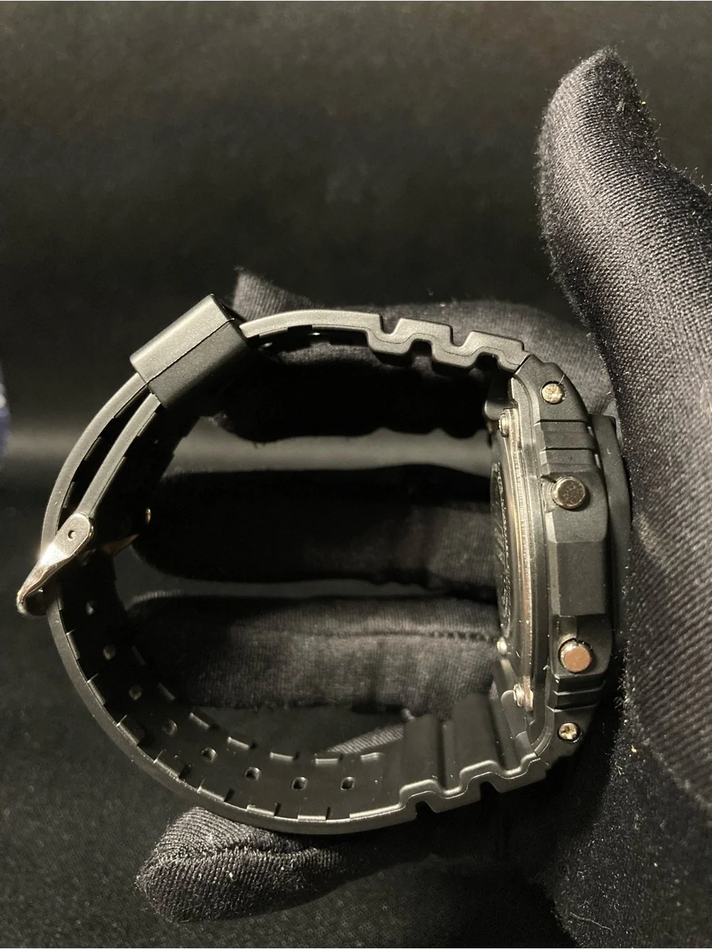 Blackout G Shock Dw5600